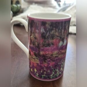 Dunoon Fine Bone China Inspired by Claude Monet's "Garden at Giverny"